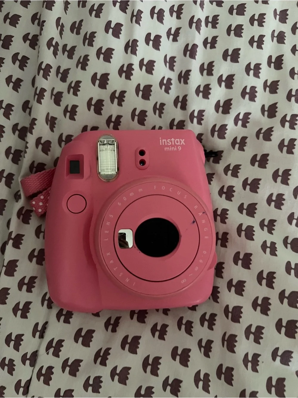 Instax Mini 9 Instant Camera - Hot Pink